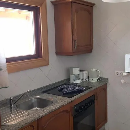 Villa Playa Blanca Sleeps 4 Pool Wifi *